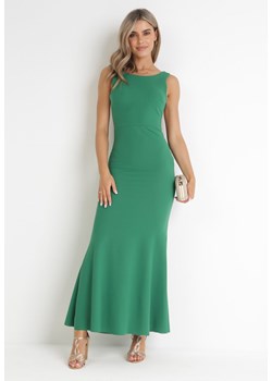 Zielona Sukienka z Ozdobną Falbanką i Odkrytymi Plecami Naressa ze sklepu Born2be Odzież w kategorii Sukienki - zdjęcie 155937929