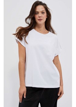 Bawełniany t-shirt z kieszonką w kolorze białym 4086, Kolor biały, Rozmiar L, Moodo ze sklepu Primodo w kategorii Bluzki damskie - zdjęcie 156042939