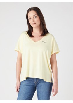 Wrangler T-Shirt W7XKEVX6Z 112328929 Żółty Regular Fit ze sklepu MODIVO w kategorii Bluzki damskie - zdjęcie 156059097