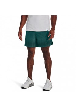 Męskie spodenki treningowe Under Armour UA Armourprint Peak Wvn Sts - zielone ze sklepu Sportstylestory.com w kategorii Spodenki męskie - zdjęcie 156112105