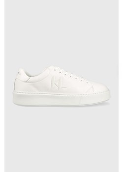 Karl Lagerfeld sneakersy skórzane MAXI KUP KL52215 kolor biały ze sklepu ANSWEAR.com w kategorii Buty sportowe męskie - zdjęcie 156138318