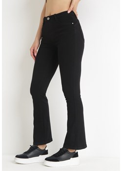 Czarne Jeansy Flare z Efektem Push Up Lalika ze sklepu Born2be Odzież w kategorii Spodnie damskie - zdjęcie 156183029