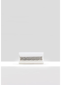 Biała kopertowa torebka z ozdobnym wzorem ze sklepu Molton w kategorii Kopertówki - zdjęcie 156239985