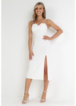 Biała Sukienka na Ramiączkach z Rozcięciem Sophiya ze sklepu Born2be Odzież w kategorii Sukienki - zdjęcie 156272849