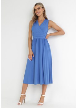 Niebieska Sukienka Midi Bez Rękawów z Plisowanym Dołem Dreana ze sklepu Born2be Odzież w kategorii Sukienki - zdjęcie 156272859