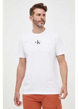 Calvin Klein Jeans t-shirt bawełniany kolor biały z nadrukiem ze sklepu ANSWEAR.com w kategorii T-shirty męskie - zdjęcie 156289619