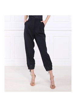 Weekend MaxMara Wełniane spodnie | Regular Fit ze sklepu Gomez Fashion Store w kategorii Spodnie damskie - zdjęcie 156675145