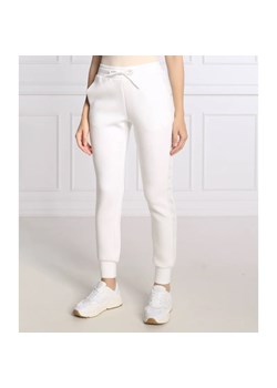 GUESS ACTIVE Spodnie dresowe ALLIE | Regular Fit ze sklepu Gomez Fashion Store w kategorii Spodnie damskie - zdjęcie 156684439
