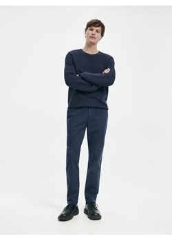 Reserved - Spodnie jogger slim fit - granatowy ze sklepu Reserved w kategorii Spodnie męskie - zdjęcie 156697697