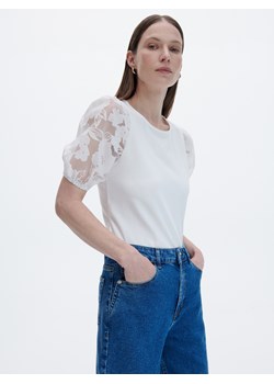 Reserved - Bluzka z ozdobnymi rękawami - Biały ze sklepu Reserved w kategorii Bluzki damskie - zdjęcie 156701887