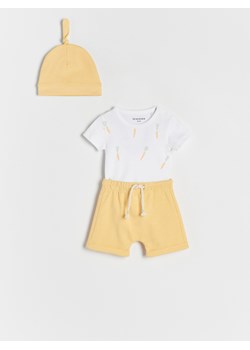 Reserved - Bawełniany komplet z czapką - kremowy ze sklepu Reserved w kategorii Komplety niemowlęce - zdjęcie 156710748