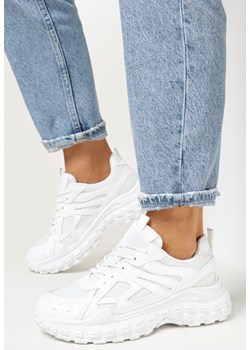 Białe Sznurowane Sneakersy na Grubej Podeszwie z Ozdobnymi Wstawkami Yifa ze sklepu born2be.pl w kategorii Buty sportowe damskie - zdjęcie 156759549