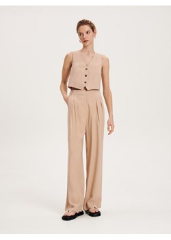 Reserved - Spodnie z wiskozy - beżowy ze sklepu Reserved w kategorii Spodnie damskie - zdjęcie 156826188