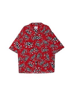 Cropp - Czerwona koszula z nadrukiem all over - Czerwony ze sklepu Cropp w kategorii Koszule męskie - zdjęcie 156856496