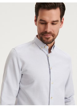 Reserved - Koszula regular fit - Jasny szary ze sklepu Reserved w kategorii Koszule męskie - zdjęcie 156870037