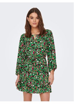 ONLY Sukienka codzienna 15299480 Zielony Regular Fit ze sklepu MODIVO w kategorii Sukienki - zdjęcie 156887519
