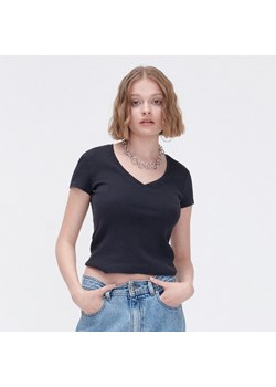 Cropp - Gładki czarny T-shirt - szary ze sklepu Cropp w kategorii Bluzki damskie - zdjęcie 156901247