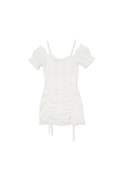 Cropp - Biała sukienka z marszczeniami - biały ze sklepu Cropp w kategorii Sukienki - zdjęcie 156940455