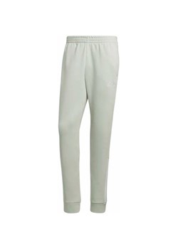 Spodnie dresowe męskie Essentials Fleece Colorblock Adidas ze sklepu SPORT-SHOP.pl w kategorii Spodnie męskie - zdjęcie 156955815