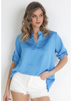 Niebieska Bluzka z Dłuższym Tyłem i Podpinanymi Rękawami Rohia ze sklepu Born2be Odzież w kategorii Bluzki damskie - zdjęcie 157024937