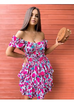 letnia sukienka greta z printem i falbankami mielczarkowski polski produkt -  różowy mix ze sklepu STYLOWO w kategorii Sukienki - zdjęcie 157048098