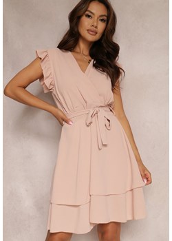 Jasnoróżowa Sukienka Tarf ze sklepu Renee odzież w kategorii Sukienki - zdjęcie 157071798