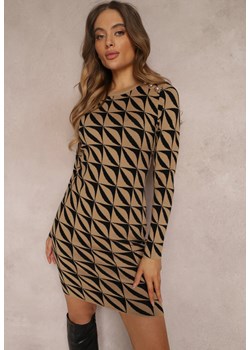Beżowa Sukienka Dzianinowa w Geometryczny Wzór Chlaria ze sklepu Renee odzież w kategorii Sukienki - zdjęcie 157082615