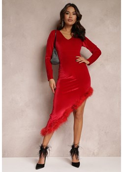 Czerwona Dopasowana Sukienka Midi z Ozdobnymi Piórami Battseh ze sklepu Renee odzież w kategorii Sukienki - zdjęcie 157084126