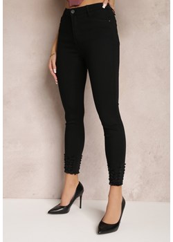 Czarne Jeansy o Fasonie Skinny z Przetarciami na Krawędziach Ommath ze sklepu Renee odzież w kategorii Jeansy damskie - zdjęcie 157084355