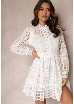 Biała Taliowana Sukienka z Koronką i Falbaną na Dole Kamora ze sklepu Renee odzież w kategorii Sukienki - zdjęcie 157085756