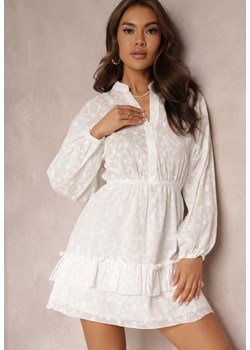 Biała Sukienka Mini z Haftem i Guzikami Anastacia ze sklepu Renee odzież w kategorii Sukienki - zdjęcie 157086155