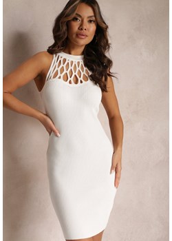 Biała Prążkowana Sukienka Mini z Ażurowym Dekoltem Emmily ze sklepu Renee odzież w kategorii Sukienki - zdjęcie 157099306