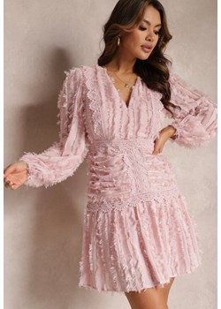 Różowa Sukienka Rozkloszowana z Wystrzępieniem i Koronką Avela ze sklepu Renee odzież w kategorii Sukienki - zdjęcie 157102227