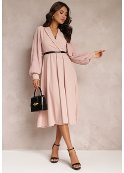 Różowa Rozkloszowana Sukienka z Paskiem i Długim Rękawem Malaiyah ze sklepu Renee odzież w kategorii Sukienki - zdjęcie 157107288