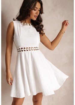 Biała Sukienka z Wycięciami w Pasie Bez Rękawów Caside ze sklepu Renee odzież w kategorii Sukienki - zdjęcie 157107858
