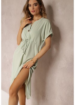 Zielona Pudełkowa Sukienka Oversize Ozdobiona Guzikiem Tiaka ze sklepu Renee odzież w kategorii Sukienki - zdjęcie 157110886