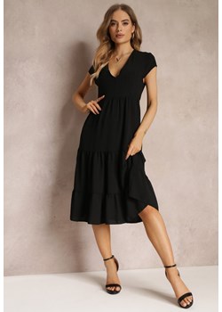 Czarna Sukienka z Trójkątnym Dekoltem i Falbaną Callandia ze sklepu Renee odzież w kategorii Sukienki - zdjęcie 157111407