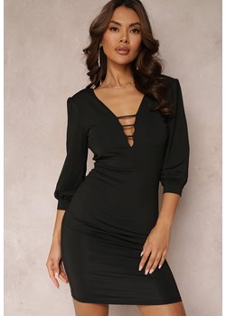 Czarna Dopasowana Sukienka z Ozdobnym Dekoltem Izra ze sklepu Renee odzież w kategorii Sukienki - zdjęcie 157111608