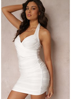 Biała Dopasowana Sukienka z Marszczeniem i Głębokim Dekoltem Shuma ze sklepu Renee odzież w kategorii Sukienki - zdjęcie 157113666