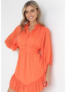 Pomarańczowa Taliowana Sukienka Mini z Rękawami 3/4 i Falbanką Serafilla ze sklepu Born2be Odzież w kategorii Sukienki - zdjęcie 157115845