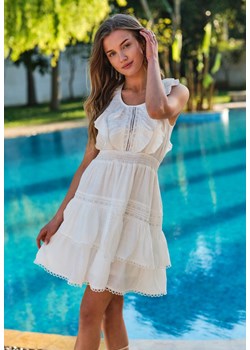Biała Sukienka z Gumkami w Talii  i Falbanami Yanel ze sklepu Renee odzież w kategorii Sukienki - zdjęcie 157116385