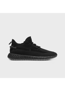 Czarne sneakersy z siateczki - Czarny ze sklepu House w kategorii Buty sportowe męskie - zdjęcie 157260079