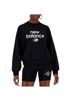Bluza New Balance WT31508BK - czarna ze sklepu streetstyle24.pl w kategorii Bluzy damskie - zdjęcie 157456769