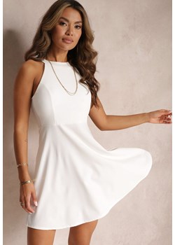 Biała Taliowana Sukienka Rozkloszowana bez Rękawów Larirria ze sklepu Renee odzież w kategorii Sukienki - zdjęcie 157472899