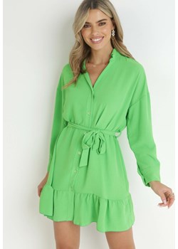 Zielona Sukienka Koszulowa z Falbanką i Wiązanym Paskiem Fian ze sklepu Born2be Odzież w kategorii Sukienki - zdjęcie 157515476