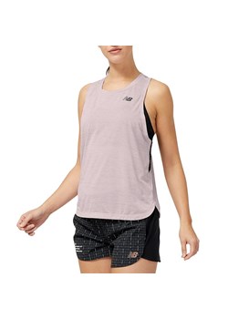 Koszulka New Balance WT31250SIR - różowa ze sklepu streetstyle24.pl w kategorii Bluzki damskie - zdjęcie 157541418