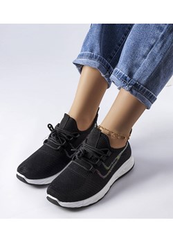 Czarne materiałowe sneakersy McKeylor ze sklepu gemre w kategorii Buty sportowe damskie - zdjęcie 157573425