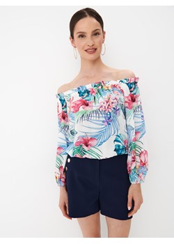 Mohito - Wzorzysta bluzka hiszpanka - Biały ze sklepu Mohito w kategorii Bluzki damskie - zdjęcie 157603479