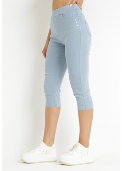 Jasnoniebieskie Spodnie 3/4 z Gumką w Pasie Hadlesa ze sklepu Born2be Odzież w kategorii Spodnie damskie - zdjęcie 157612526