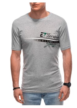 T-shirt męski z nadrukiem 1838S - szary ze sklepu Edoti w kategorii T-shirty męskie - zdjęcie 158504629